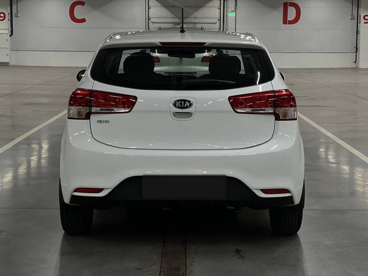 Купить Kia Rio с пробегом. Фото: #5