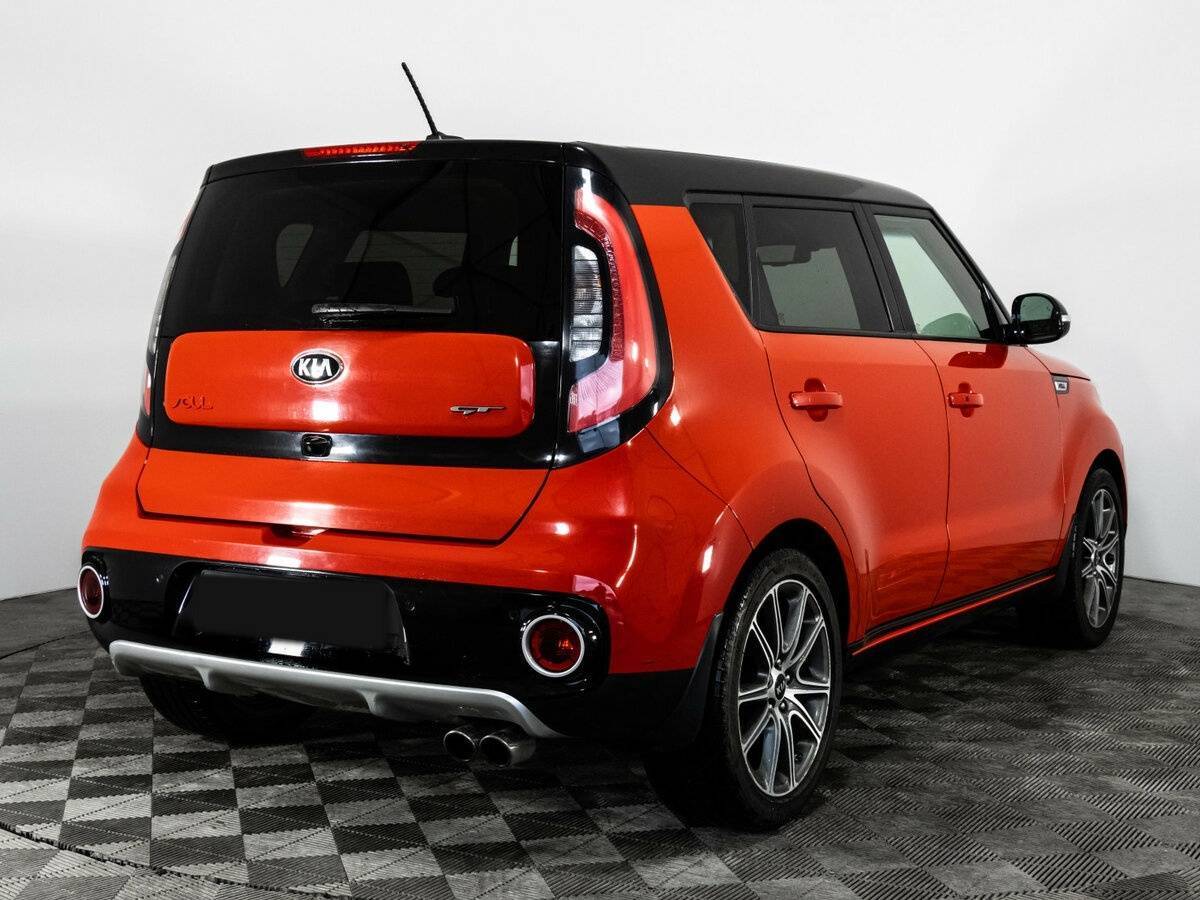 Купить Kia Soul с пробегом. Фото: #4