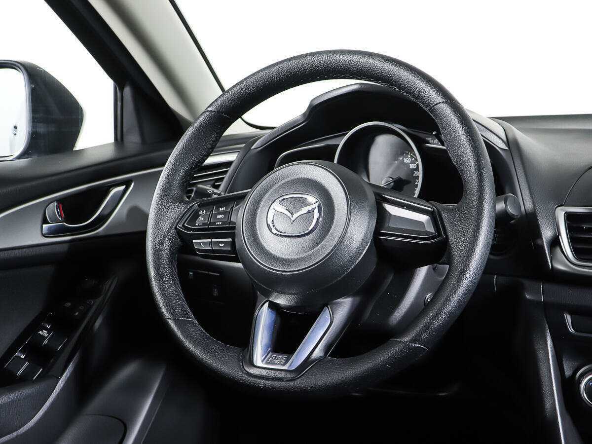 Купить Mazda 3 с пробегом. Фото: #14