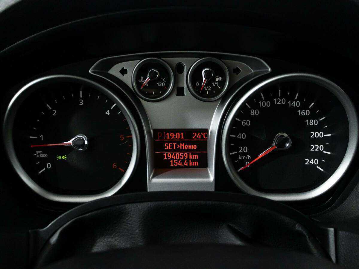 Купить Ford Kuga с пробегом. Фото: #11