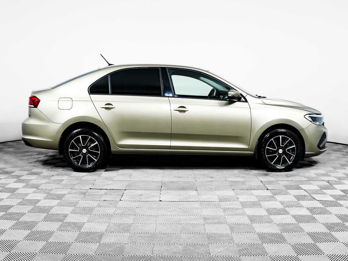 Купить Volkswagen Polo с пробегом. Фото: #3