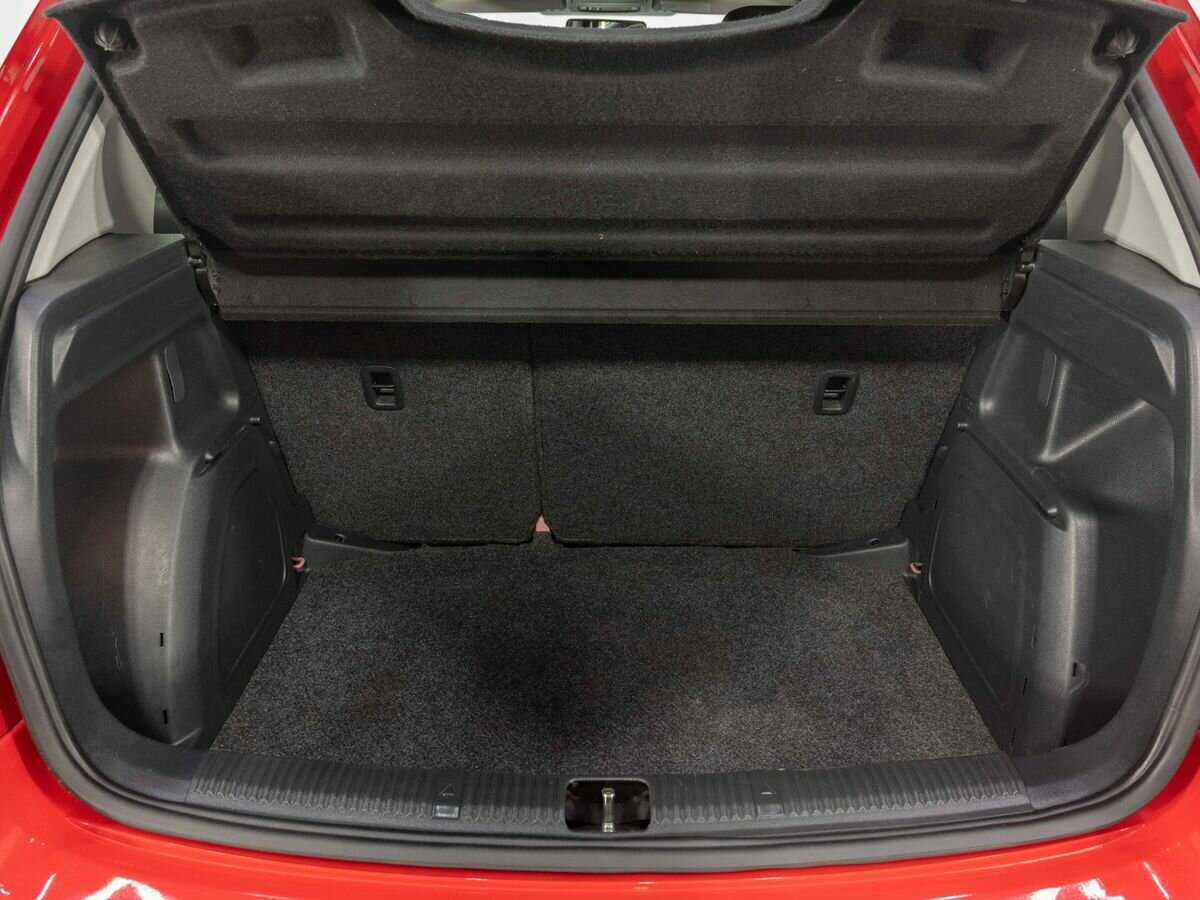 Купить Skoda Fabia с пробегом. Фото: #20