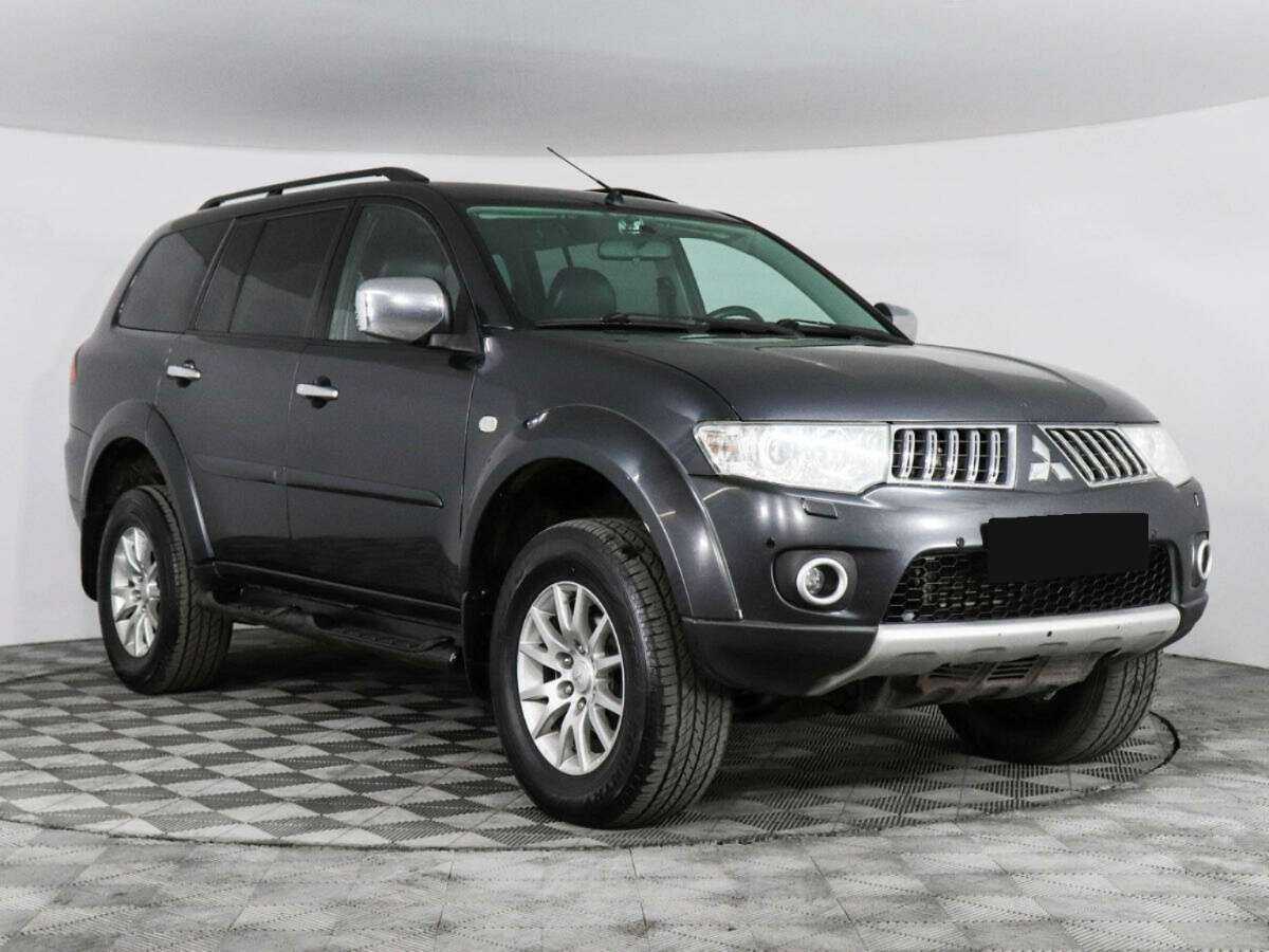 Купить Mitsubishi Pajero Sport с пробегом. Фото: #2
