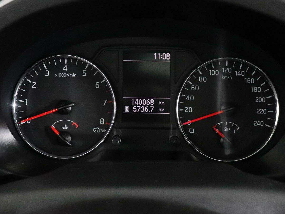 Купить Nissan X-Trail с пробегом. Фото: #9