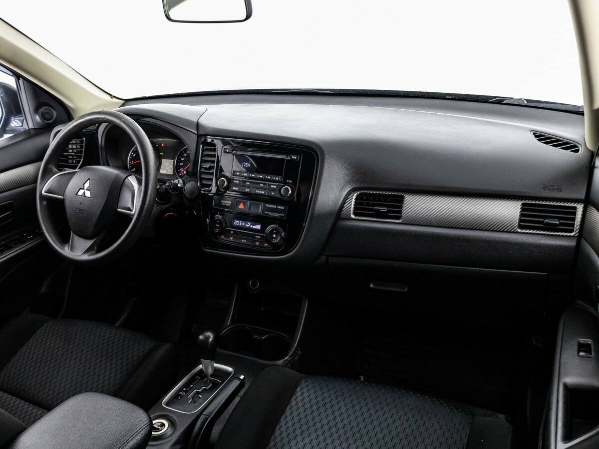 Купить Mitsubishi Outlander с пробегом. Фото: #6