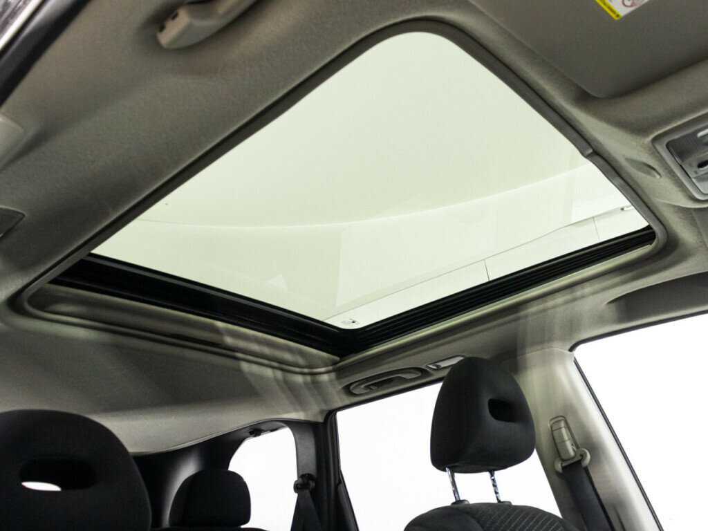 Купить Nissan X-Trail с пробегом. Фото: #15