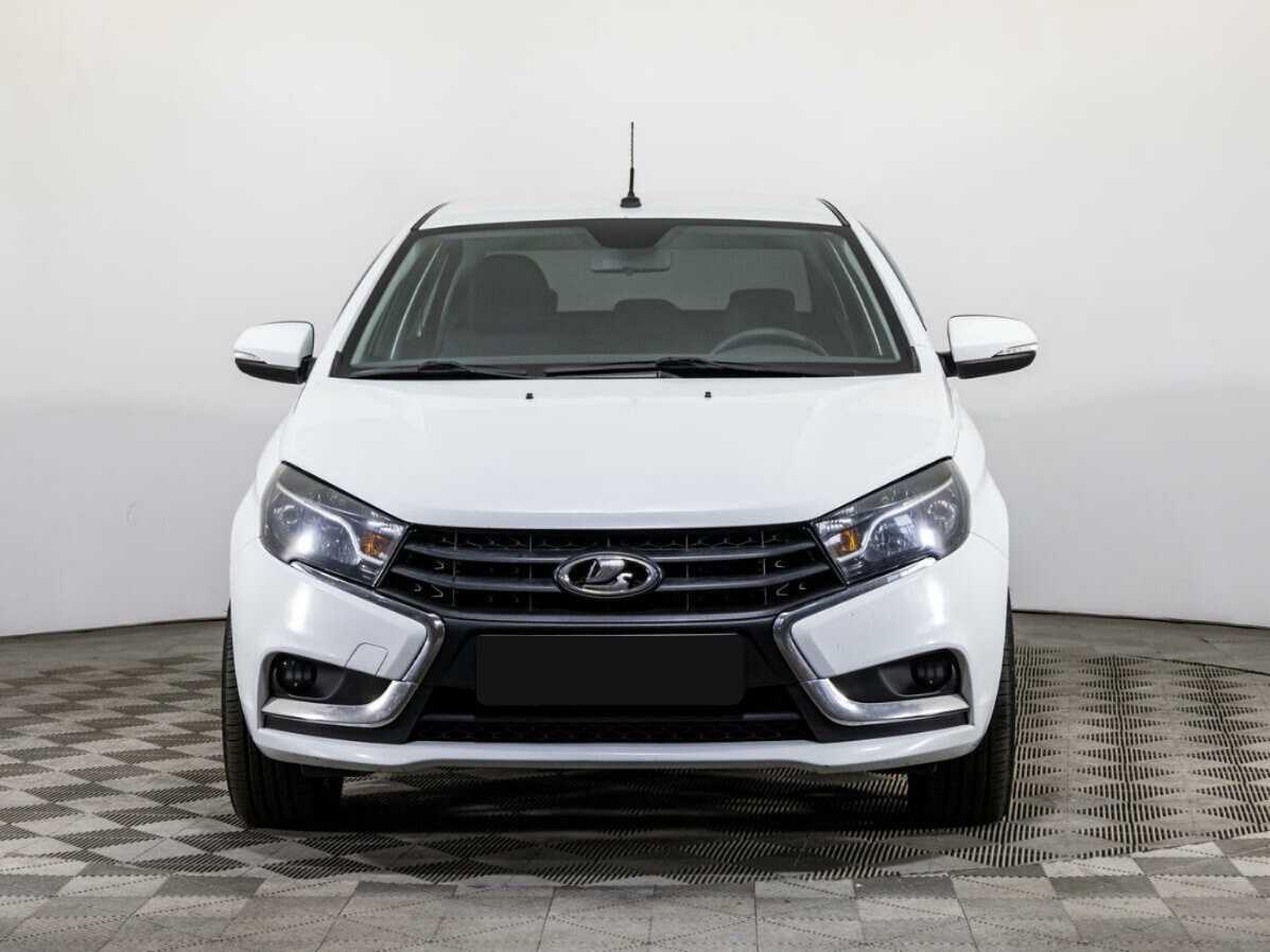 Купить Lada (ВАЗ) Vesta с пробегом. Фото: #1