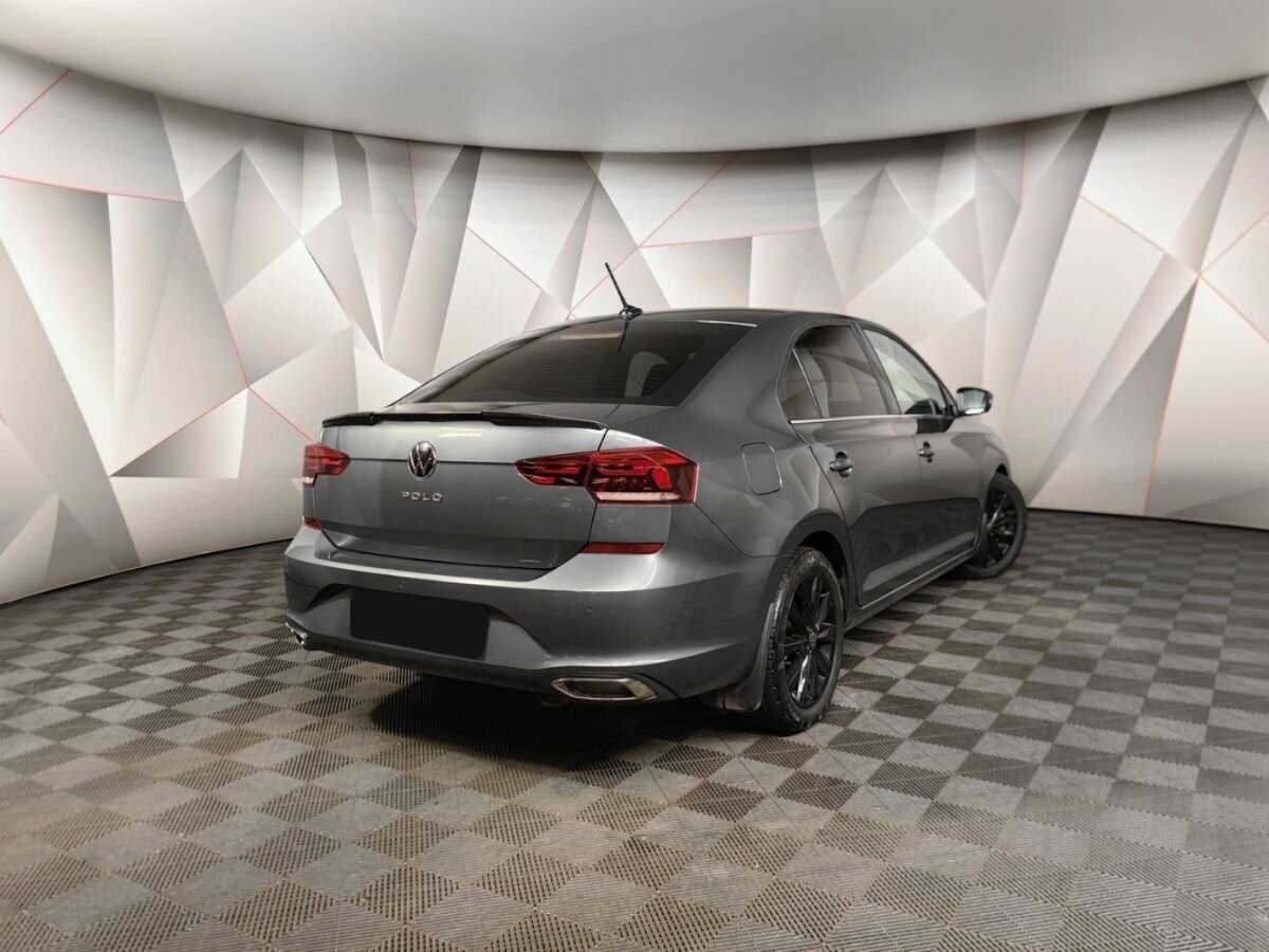 Купить Volkswagen Polo с пробегом. Фото: #1