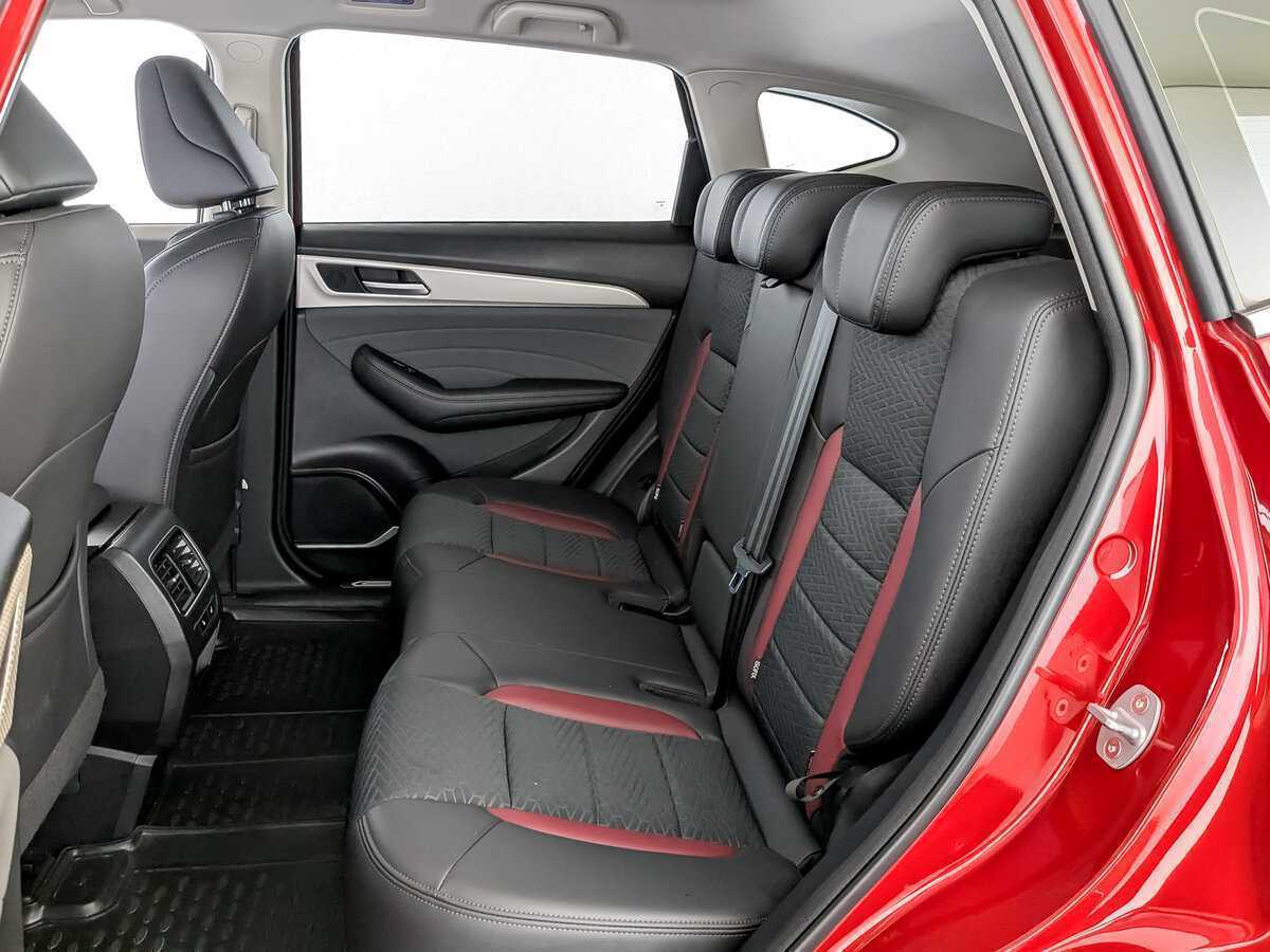 Купить Haval F7 с пробегом. Фото: #11