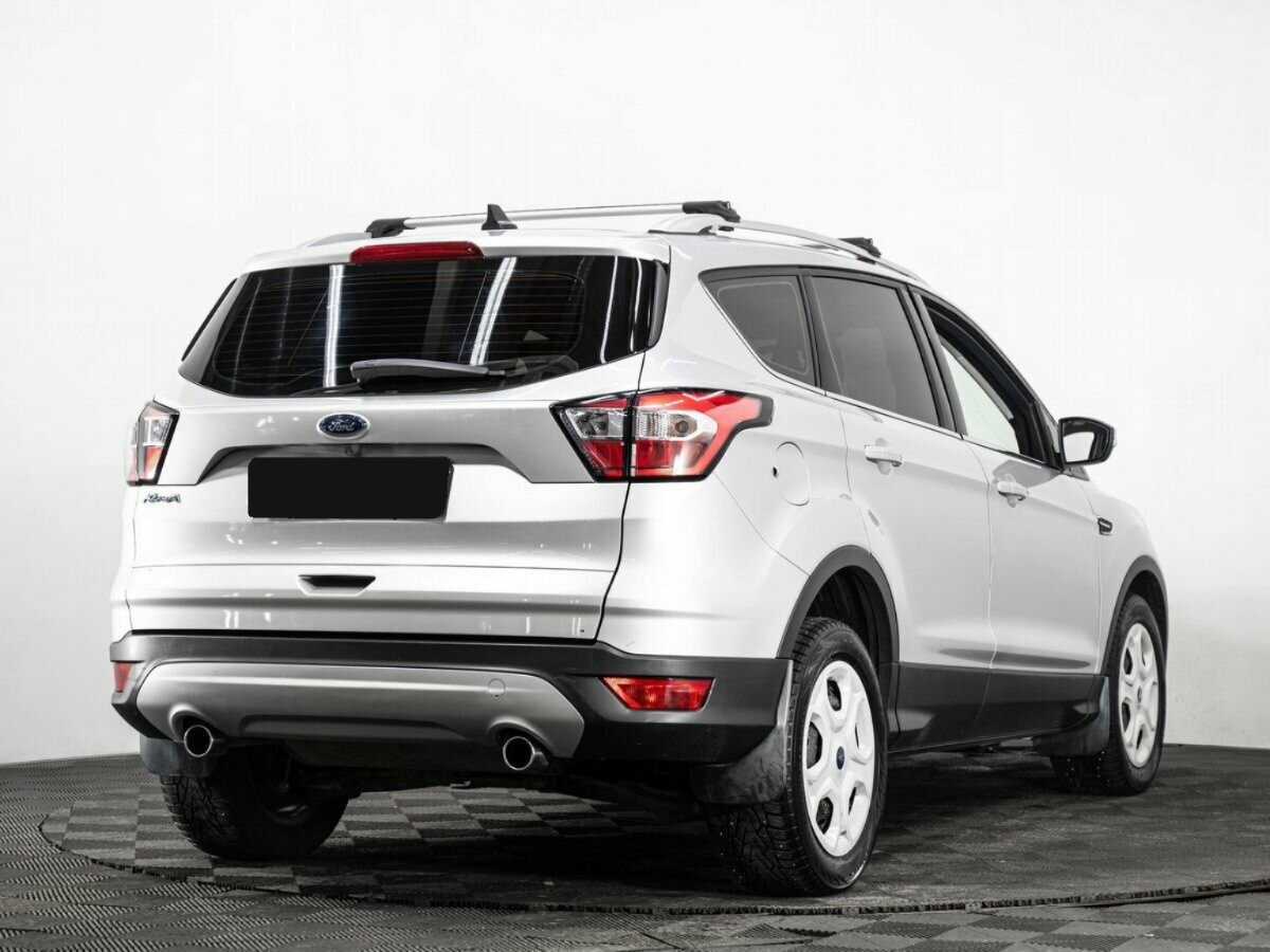 Купить Ford Kuga с пробегом. Фото: #3