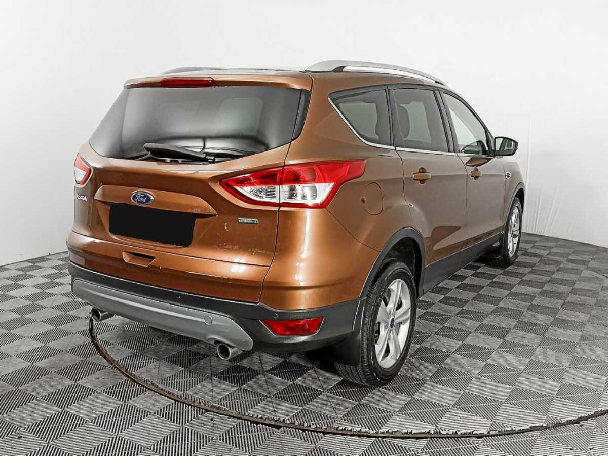 Купить Ford Kuga с пробегом. Фото: #3