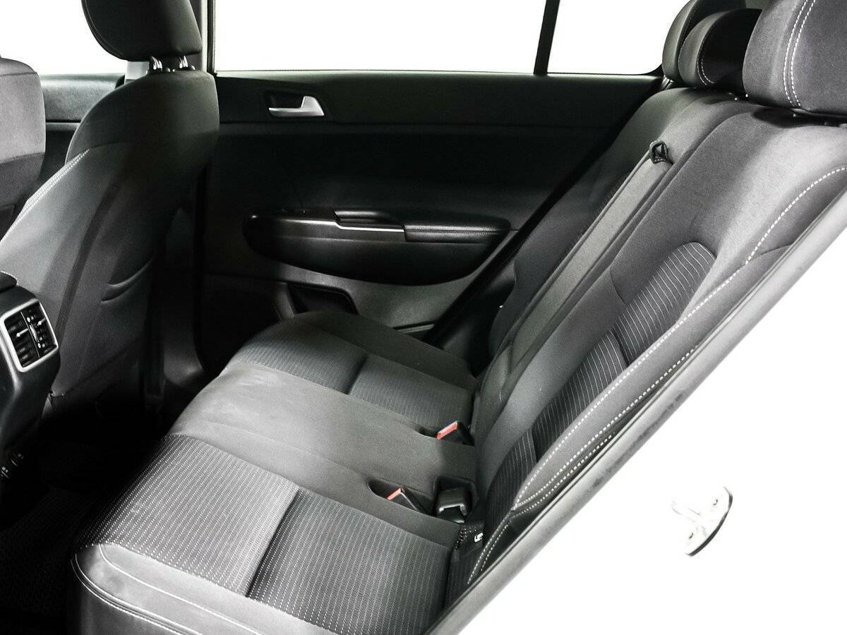 Купить Kia Sportage с пробегом. Фото: #9