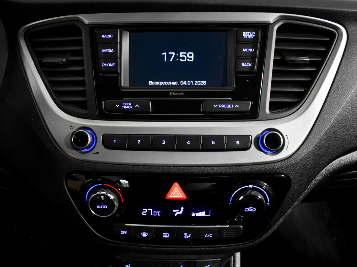 Купить Hyundai Solaris с пробегом. Фото: #13