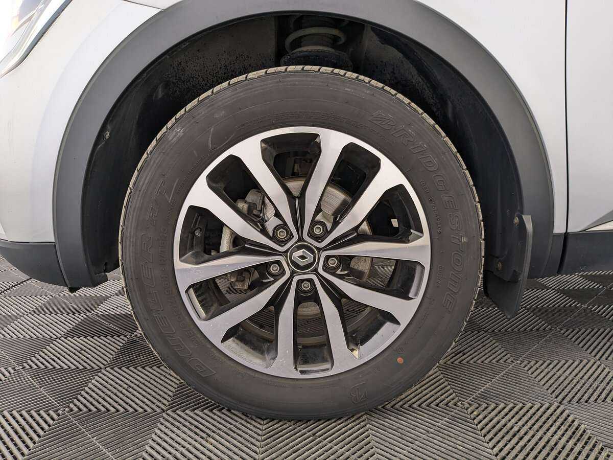 Купить Renault Arkana с пробегом. Фото: #11