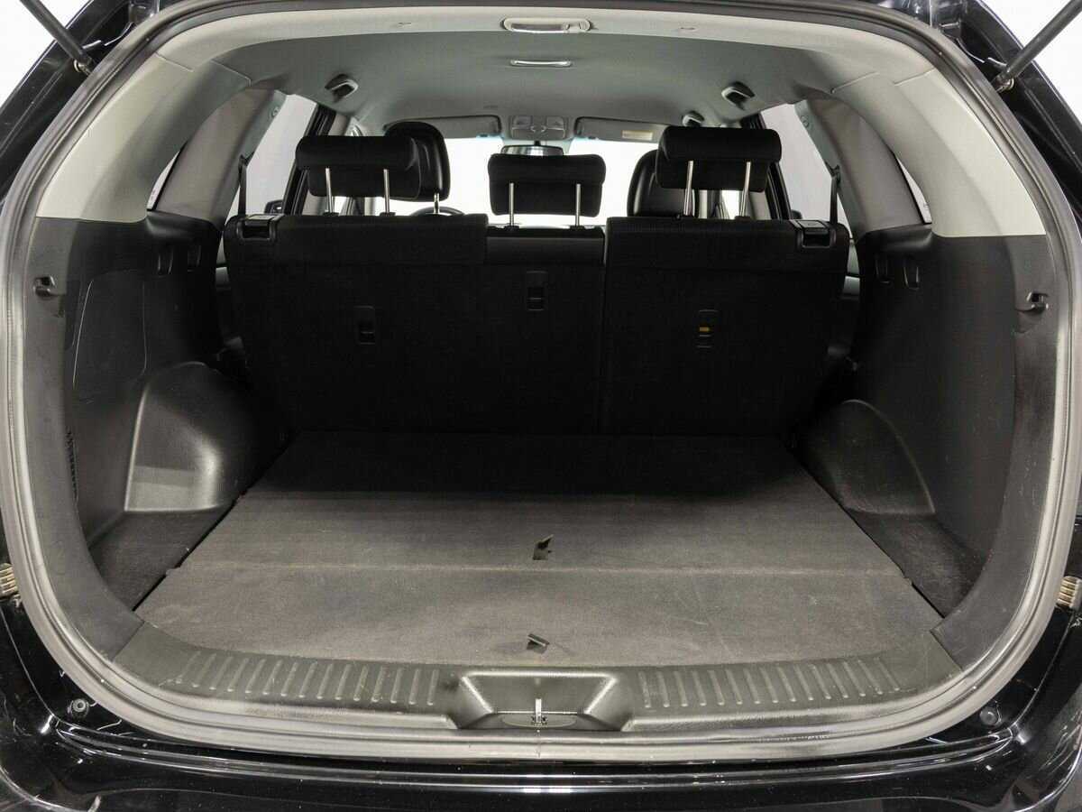 Купить Kia Sorento с пробегом. Фото: #24
