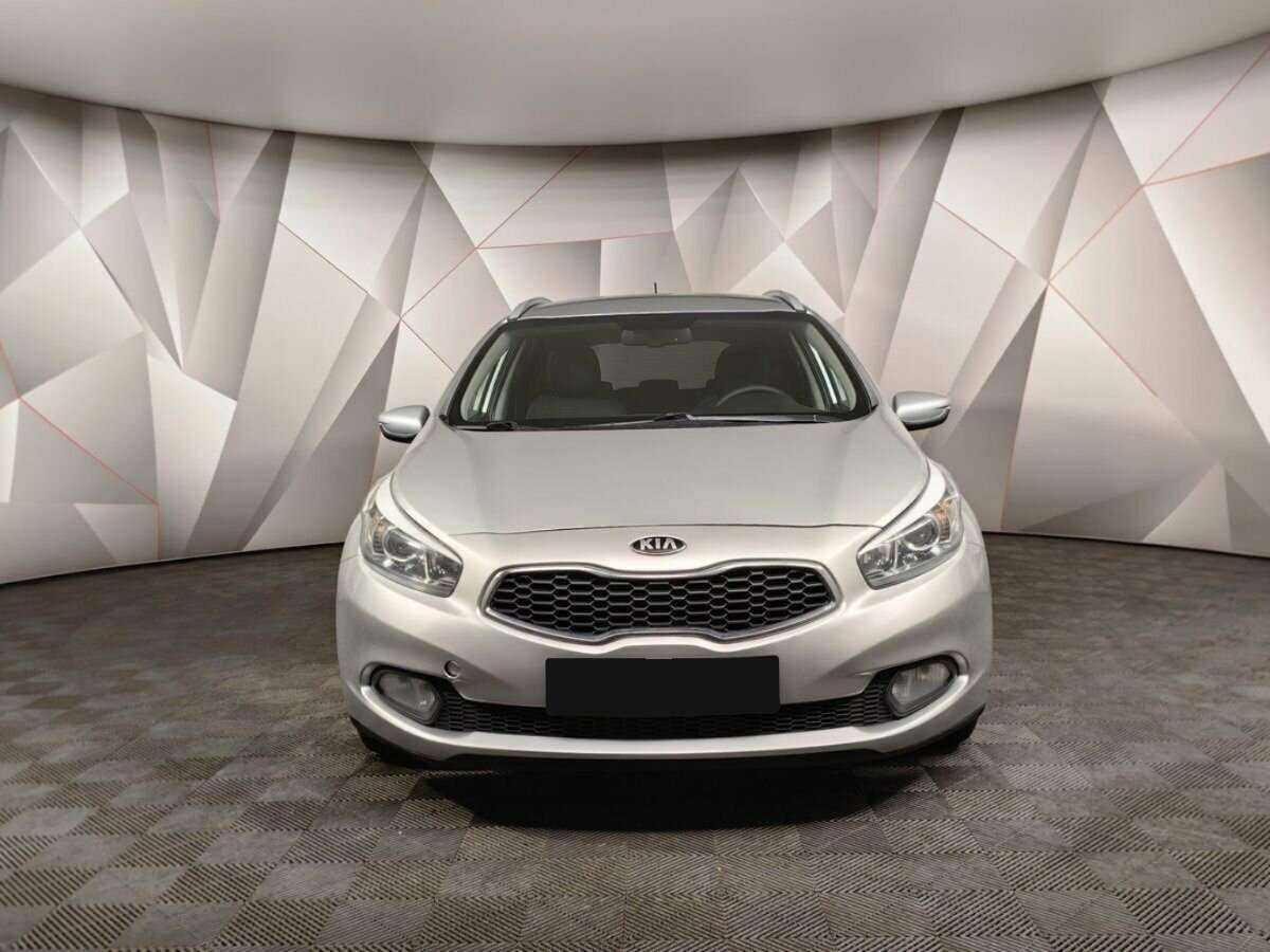 Купить Kia Ceed с пробегом. Фото: #5