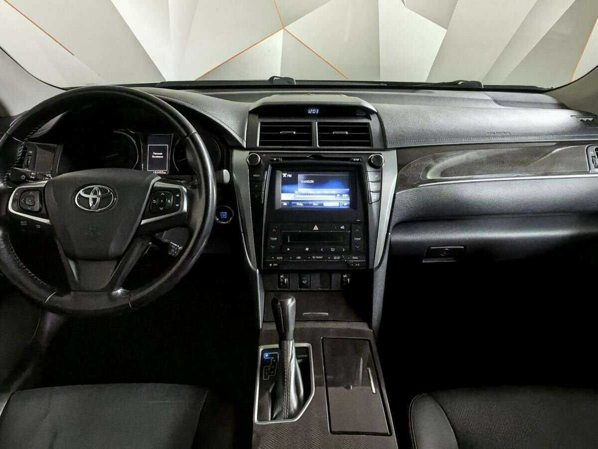 Купить Toyota Camry с пробегом. Фото: #9