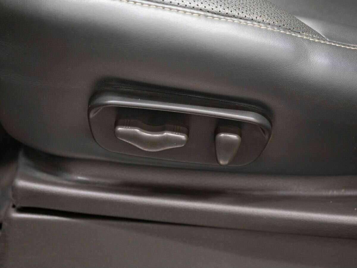 Купить Nissan Pathfinder с пробегом. Фото: #15