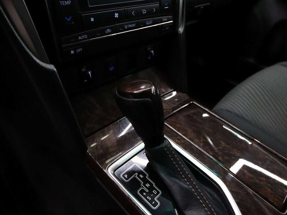 Купить Toyota Camry с пробегом. Фото: #8