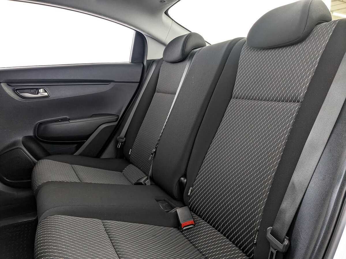 Купить Kia Rio с пробегом. Фото: #12