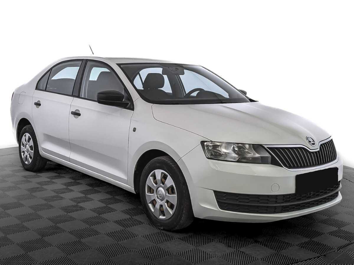 Купить Skoda Rapid с пробегом. Фото: #2