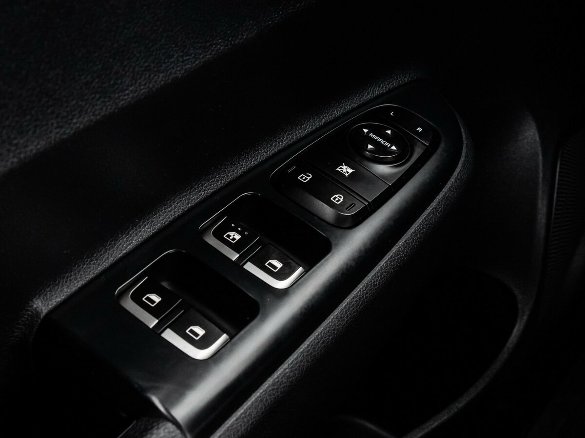 Купить Kia Rio с пробегом. Фото: #11