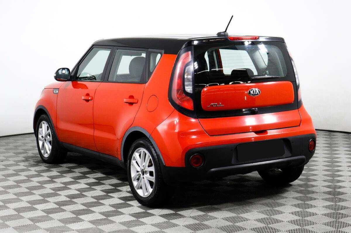 Купить Kia Soul с пробегом. Фото: #6