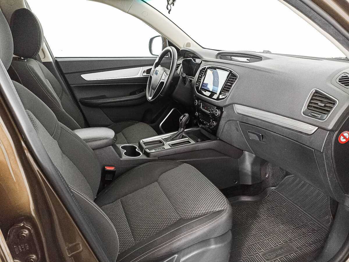 Купить Geely Emgrand X7 с пробегом. Фото: #8