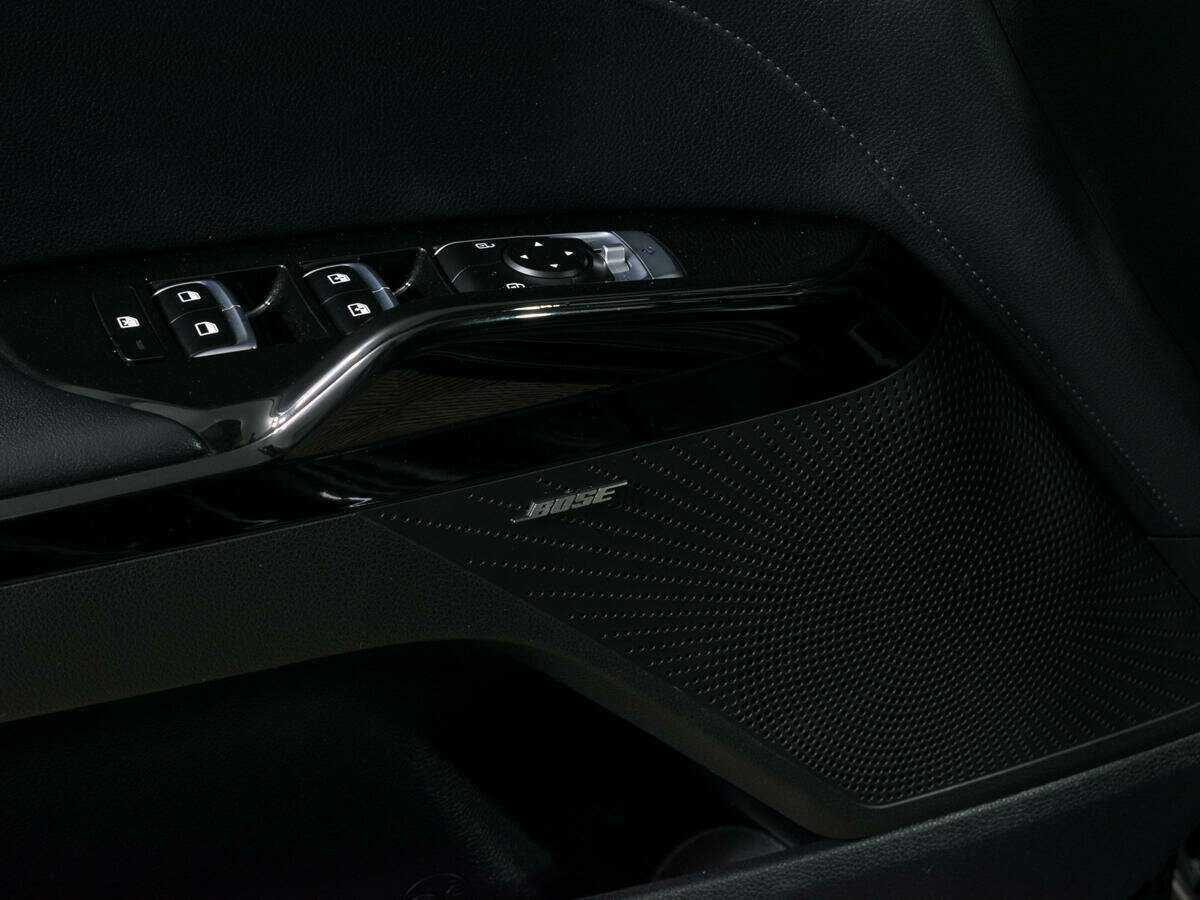 Купить Kia K5 с пробегом. Фото: #16