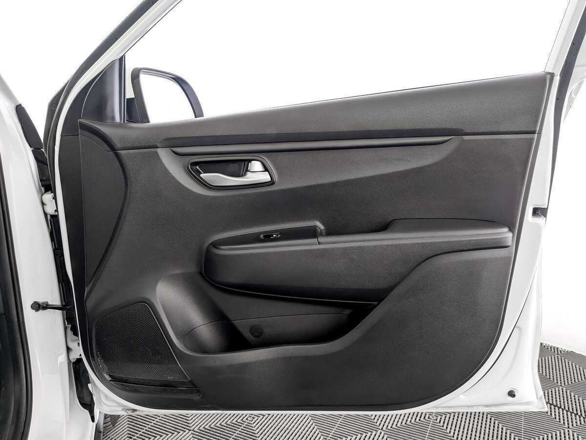 Купить Kia Rio с пробегом. Фото: #23