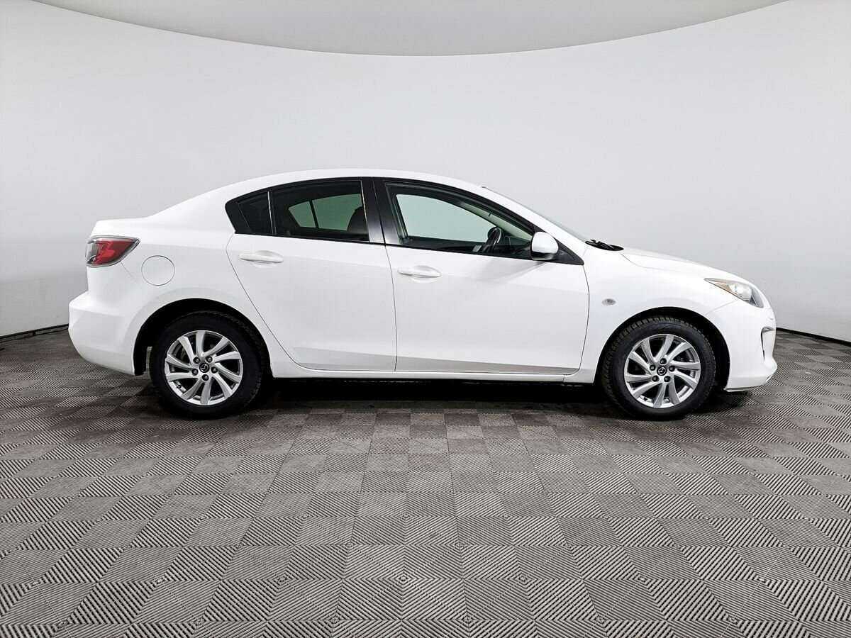Купить Mazda 3 с пробегом. Фото: #3