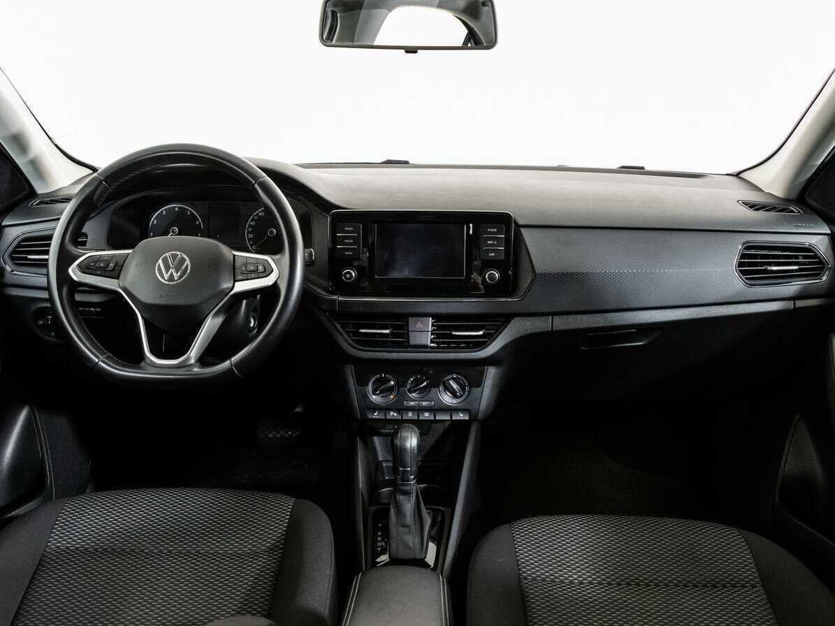 Купить Volkswagen Polo с пробегом. Фото: #9