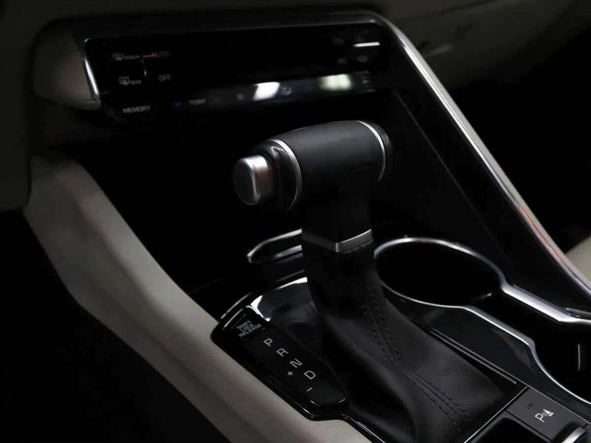 Купить Kia K5 с пробегом. Фото: #5