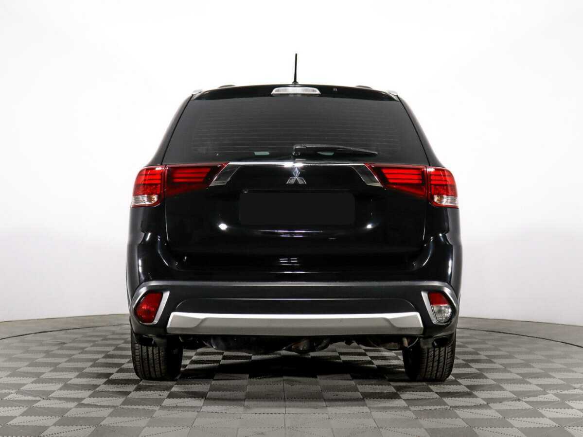 Купить Mitsubishi Outlander с пробегом. Фото: #5