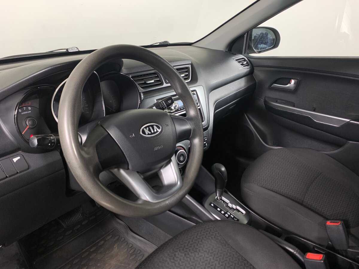 Купить Kia Rio с пробегом. Фото: #11