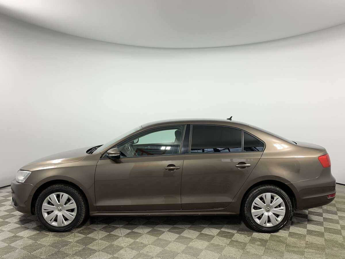 Купить Volkswagen Jetta с пробегом. Фото: #7