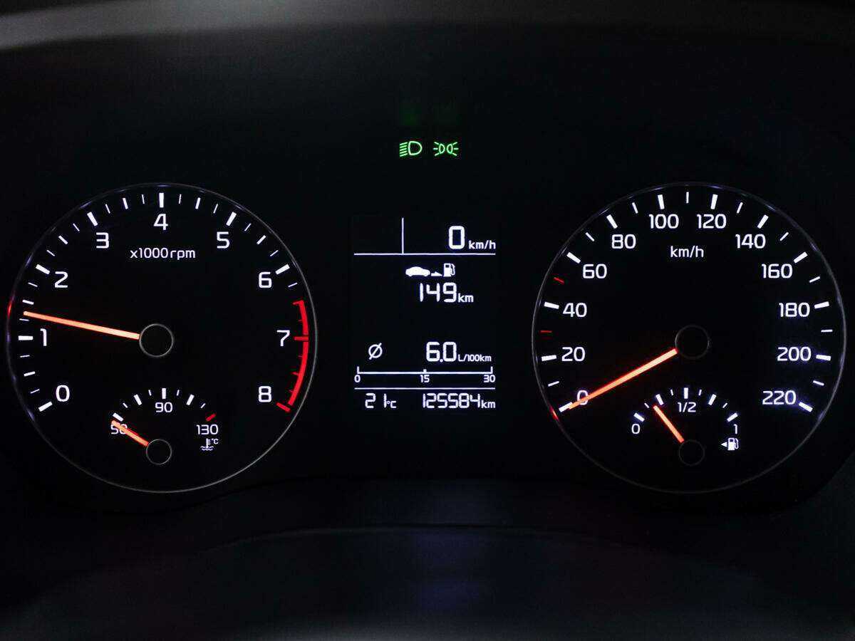 Купить Kia Rio с пробегом. Фото: #11