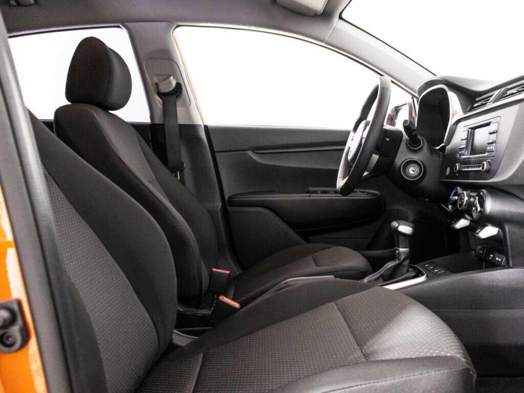 Купить Kia Rio с пробегом. Фото: #15
