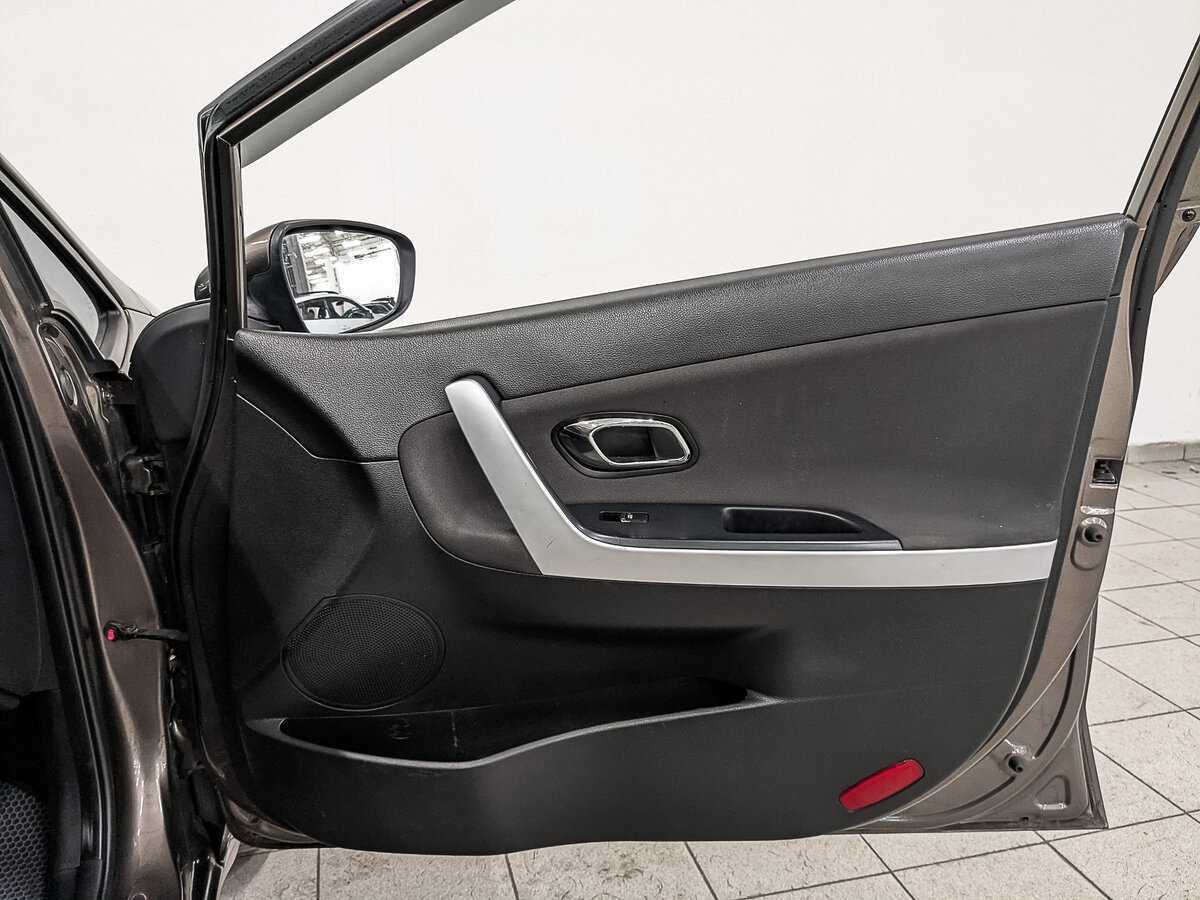 Купить Kia Ceed с пробегом. Фото: #24