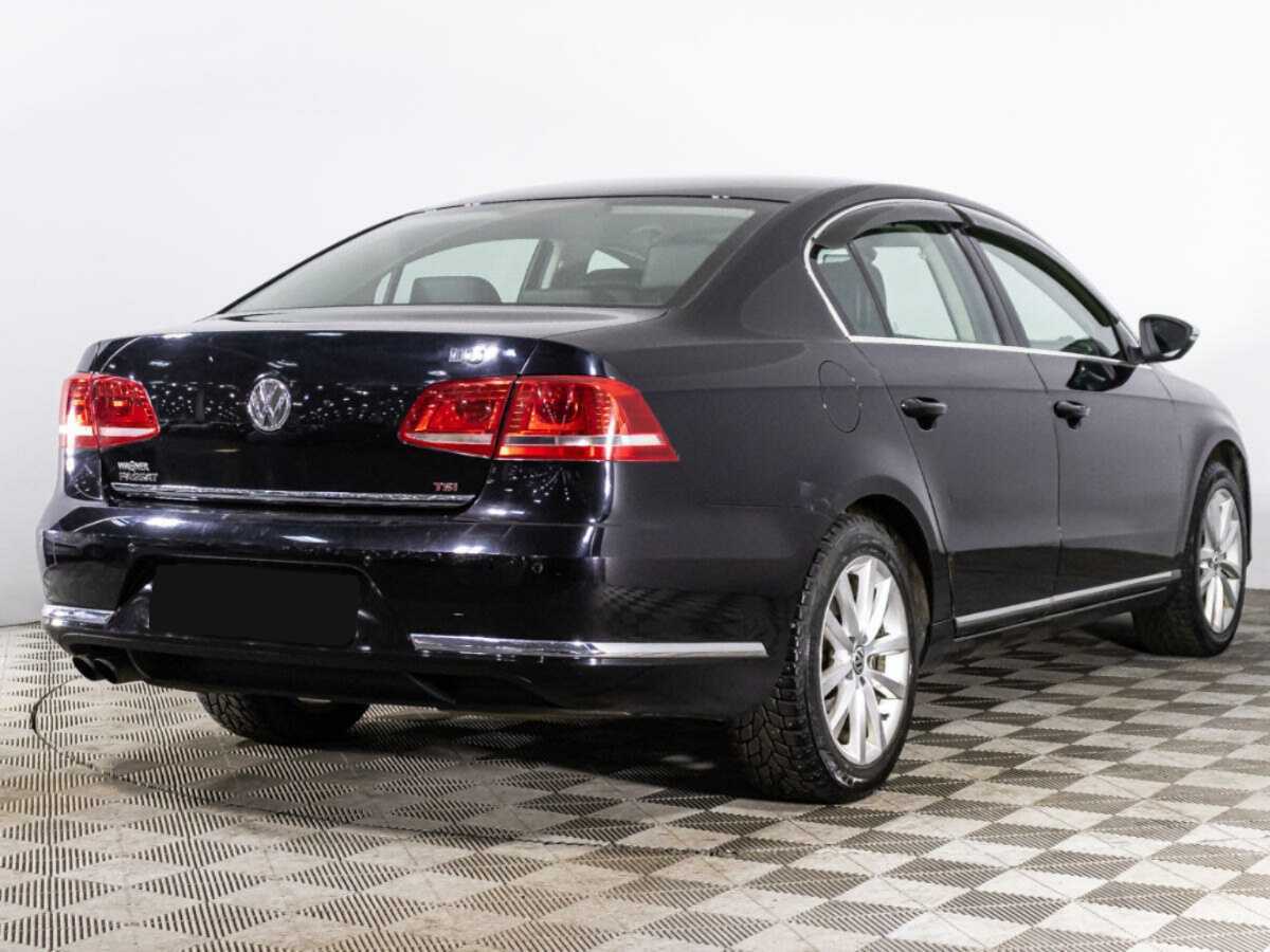 Купить Volkswagen Passat с пробегом. Фото: #4
