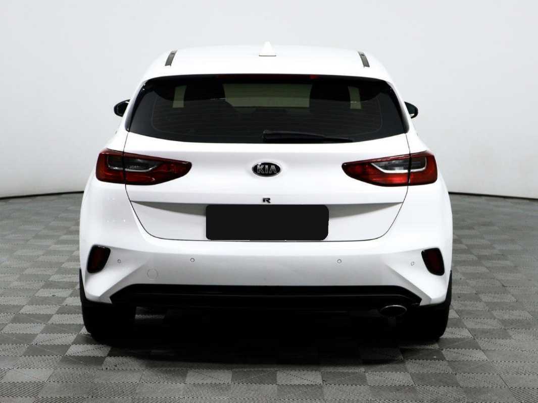 Купить Kia Ceed с пробегом. Фото: #5