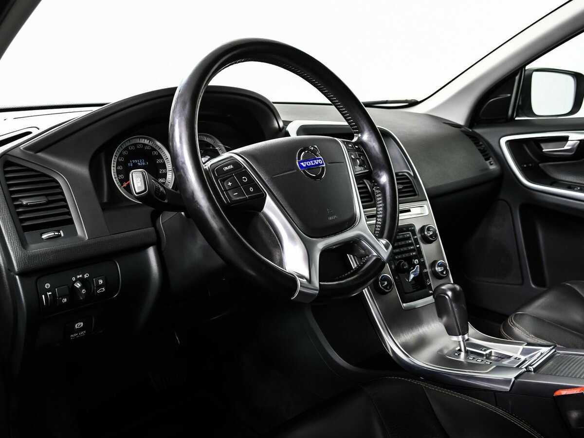 Купить Volvo XC60 с пробегом. Фото: #12