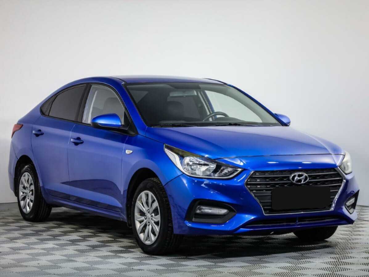 Купить Hyundai Solaris с пробегом. Фото: #1