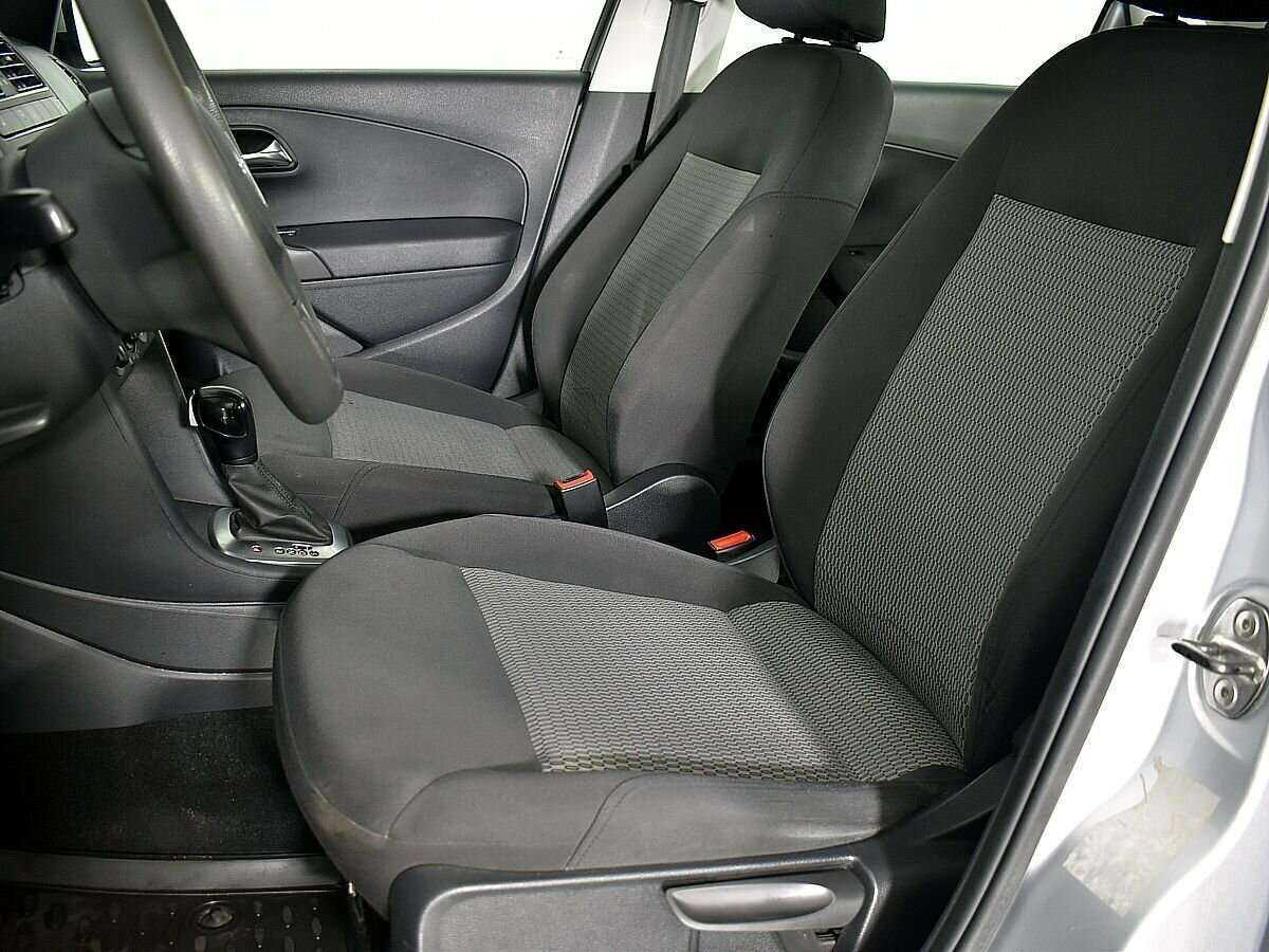 Купить Volkswagen Polo с пробегом. Фото: #5
