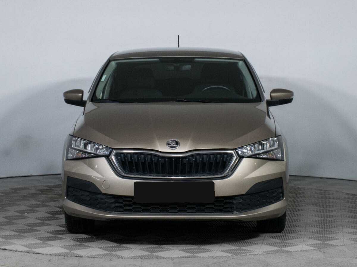 Купить Skoda Rapid с пробегом. Фото: #1