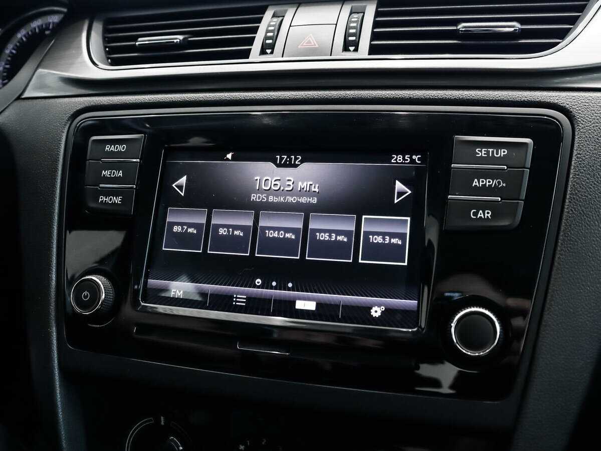 Купить Skoda Rapid с пробегом. Фото: #11