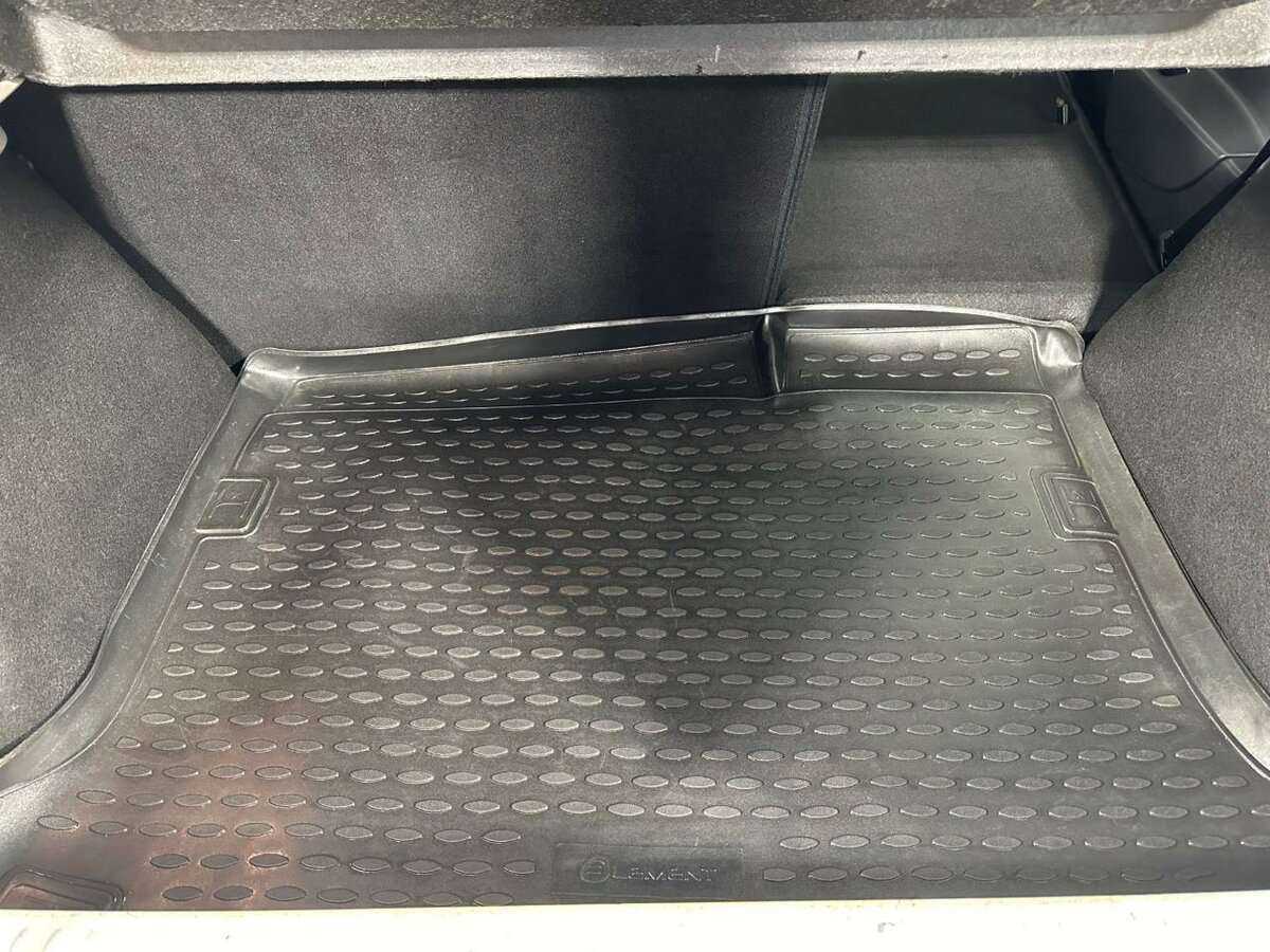 Купить Renault Sandero с пробегом. Фото: #16