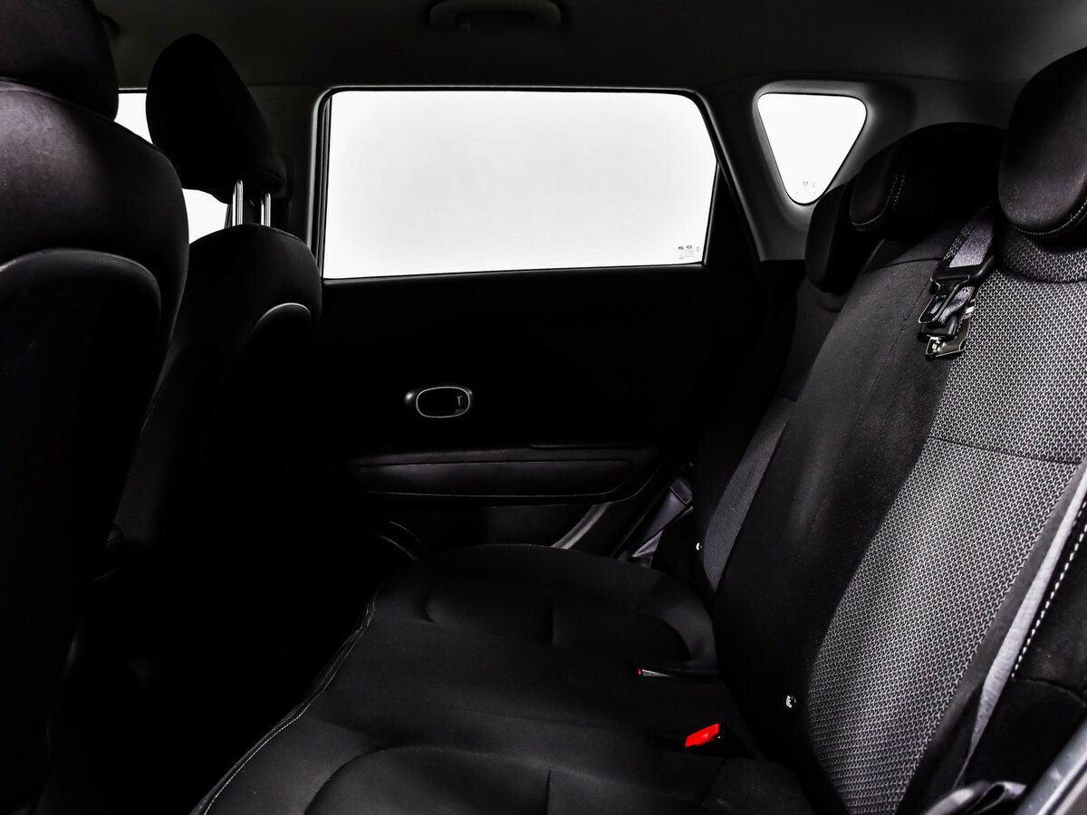 Купить Kia Soul с пробегом. Фото: #10