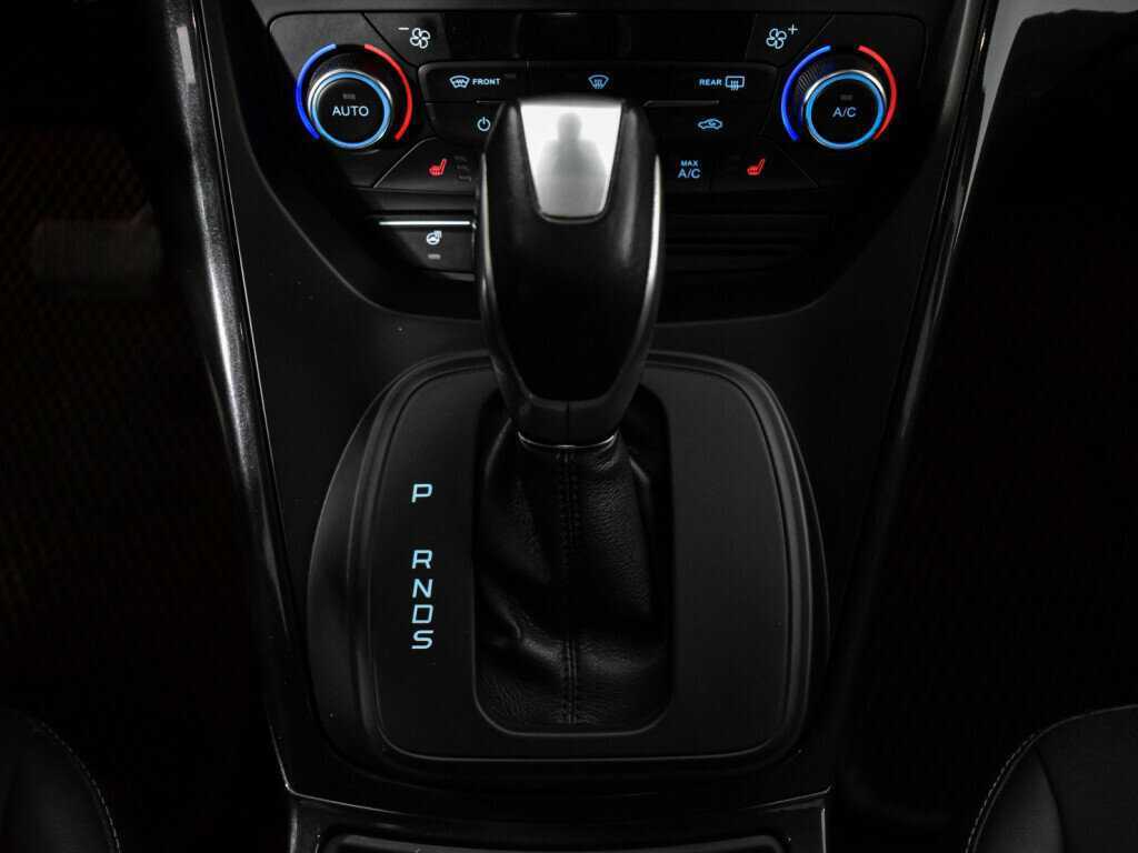 Купить Ford Kuga с пробегом. Фото: #10