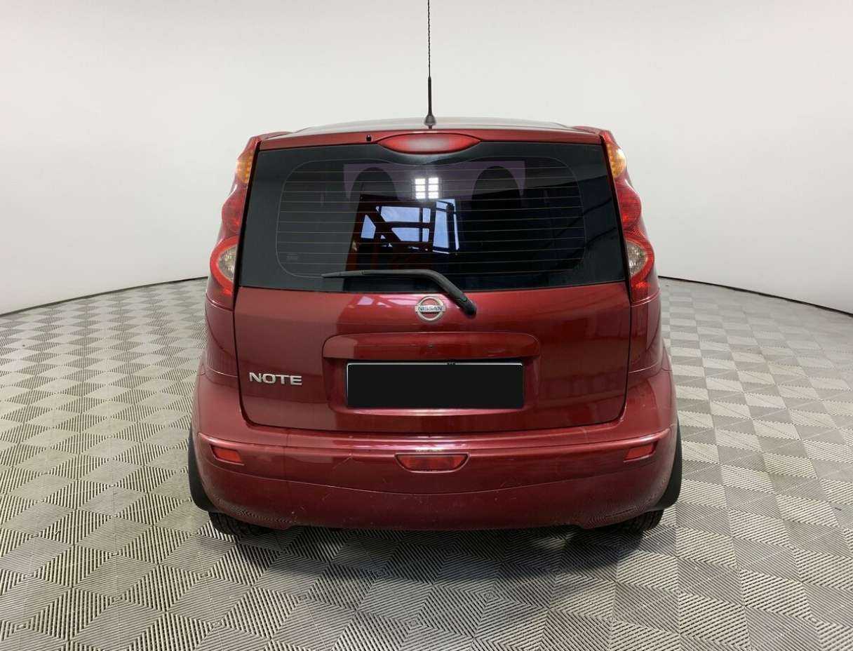 Купить Nissan Note с пробегом. Фото: #4